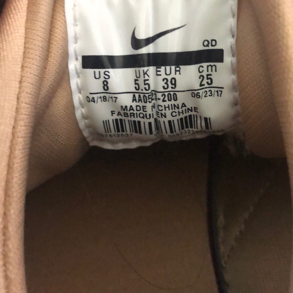 nike huaraches - Picture 2 of 3